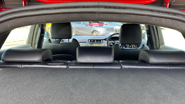 Jaguar E-Pace 1.5 P300e R-Dynamic SE 5dr Auto Estate